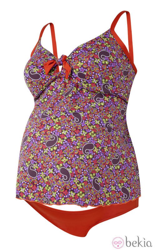 Tankini rojo estampado de la colección Mum 2012 de Dolores Cortés