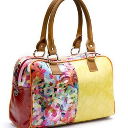 Bolso estampado de la nueva colección primavera/verano 2012 de BF Colección Europa