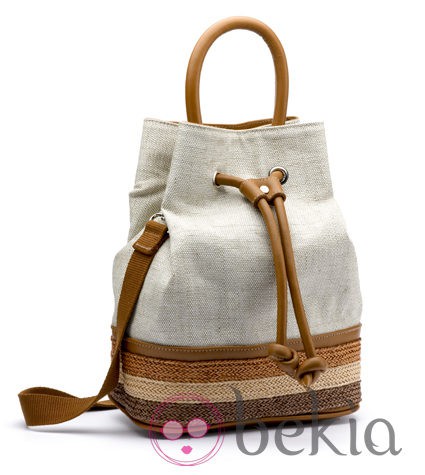 Bolso tipo saco de BF Colección Europa primavera/verano 2012