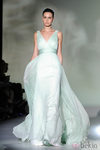 Vestido de novia verde mint de Rosa Clará en la Pasarela Gaudí Novias 2012