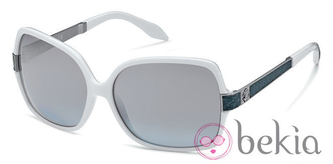 Gafas de sol de la nueva colección de Roberto Cavalli primavera/verano 2012 en blanco