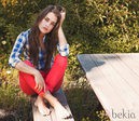 Pantalones rojos y camisa de cuadros de la colección Lee primavera/verano 2012