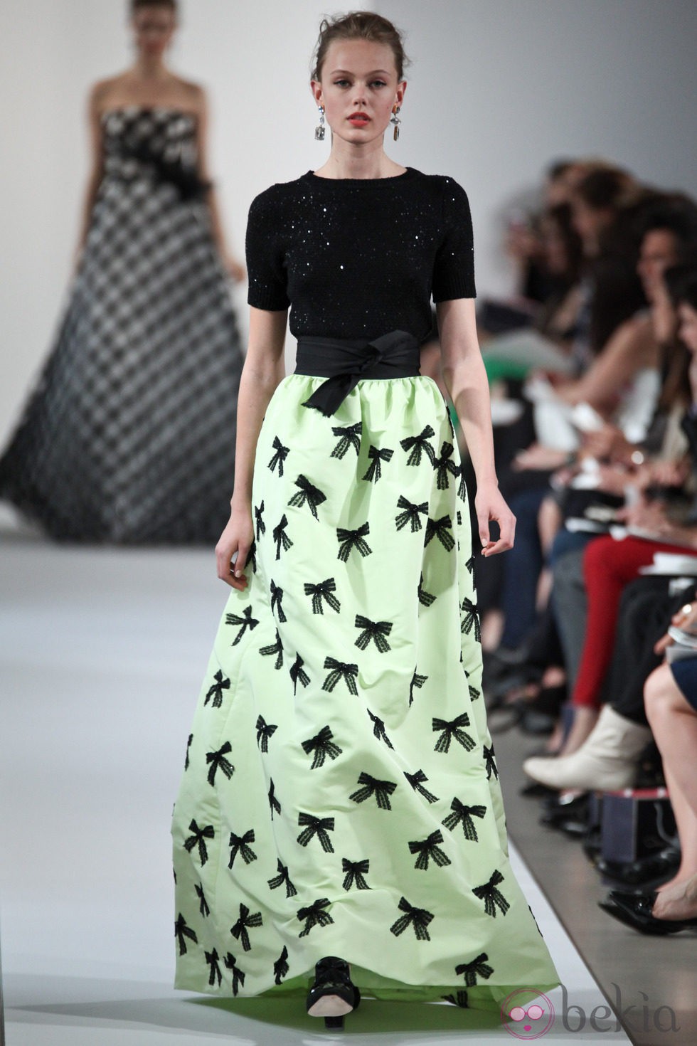 Falda larga con estampado de lazos de la Colección Crucero 2013 de Oscar de la Renta