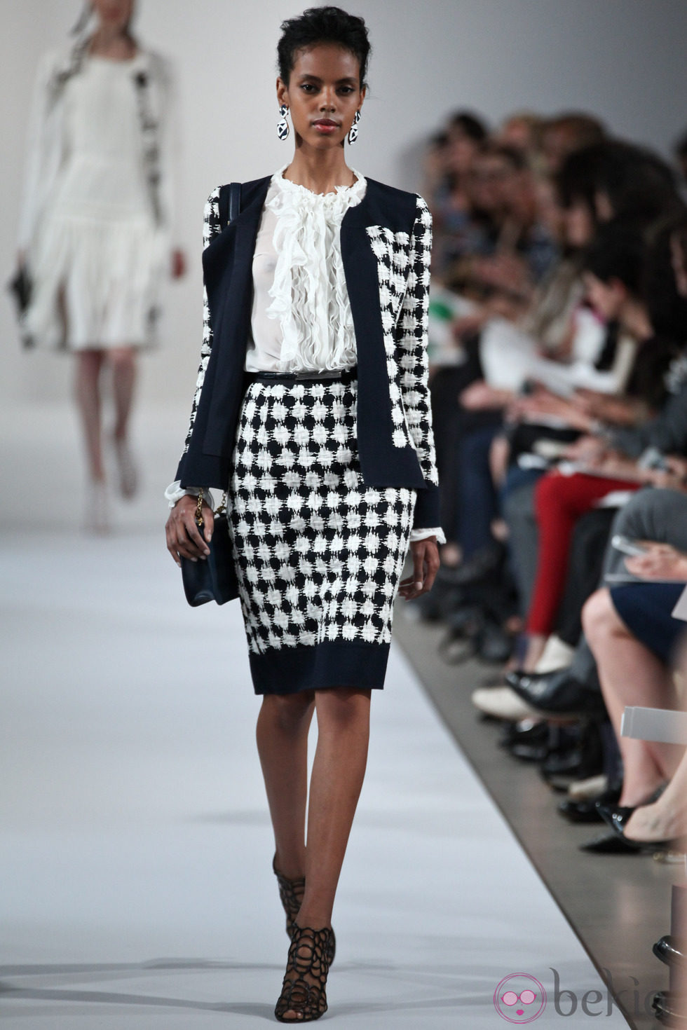 Traje de chaqueta de la Colección Crucero 2013 de Oscar de la Renta