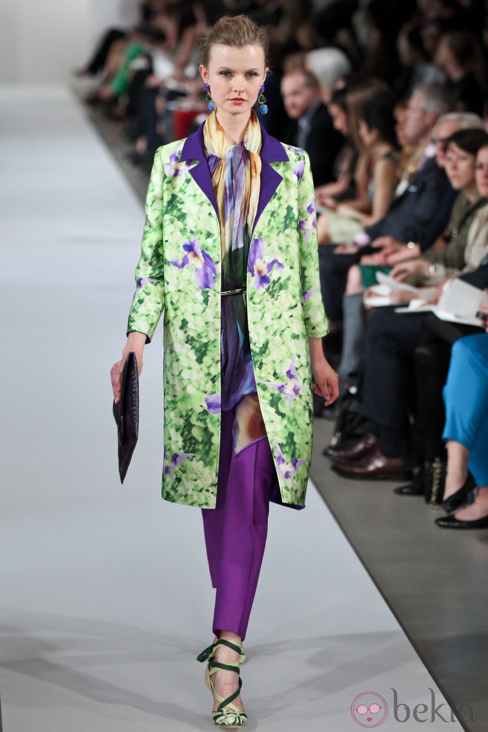 Abrigo estampado de la Colección Crucero 2013 de Oscar de la Renta