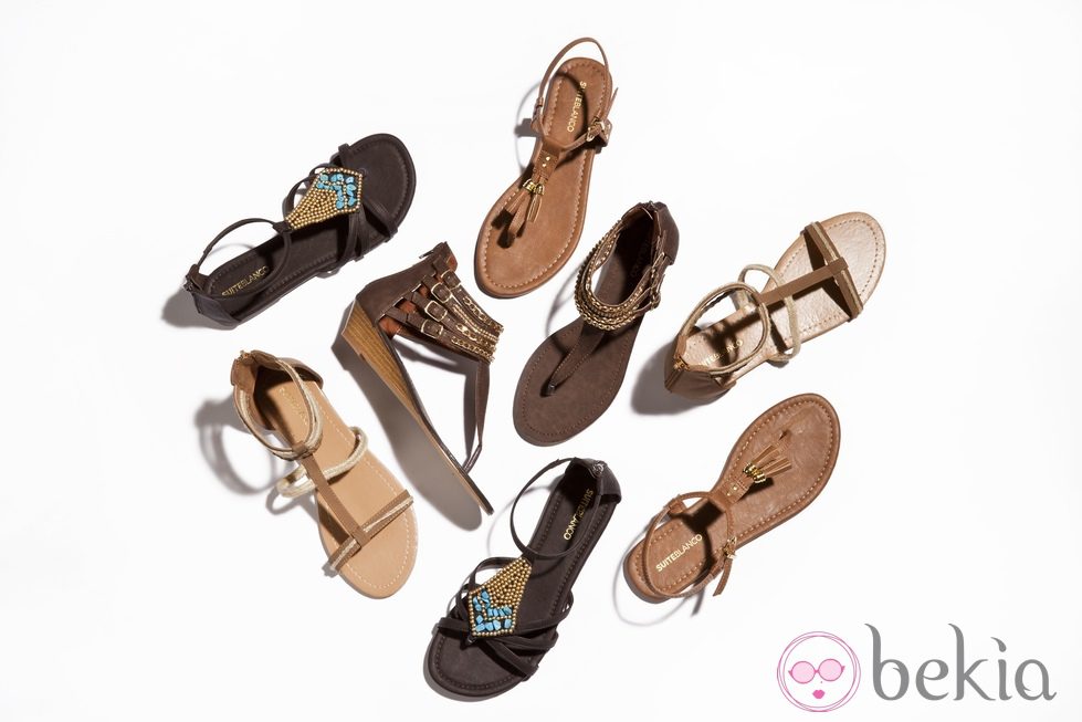 Sandalias planas en tonos marrones de la nueva colección de Suite Blanco primavera/verano 2012