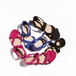Sandalias flúor de la nueva colección de Suite Blanco primavera/verano 2012