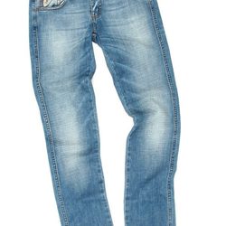 Pantalón vaquero claro de la colección verano 2012 de Lois