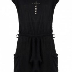 Vestido ajustado negro de la nueva colección Metalhead Clothing by Pilar Rubio