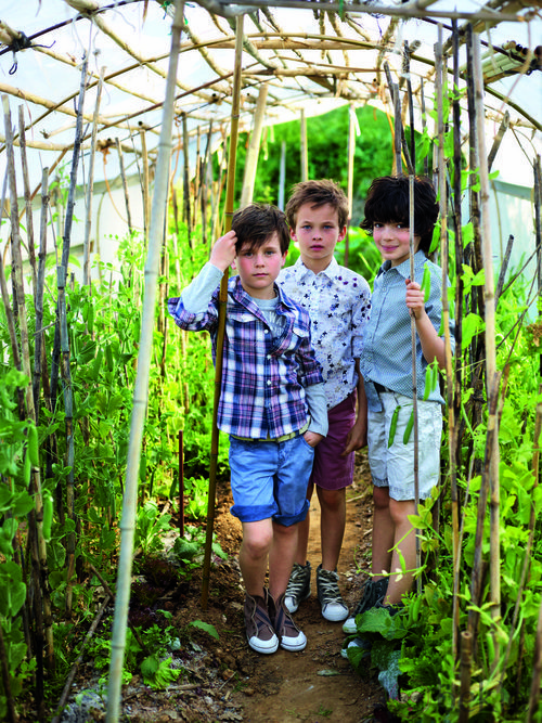 Conjuntos de la colección verano 2012 de Benetton Niños