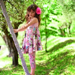 Vestido rosa estampado de la colección verano 2012 de Benetton niños