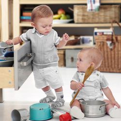 Dos looks de la colección de bebés My First Chicco Verano 2012