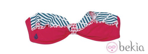 Parte superior de un bikini bandeau de la nueva colección de ropa de baño verano 2012 de Volcom