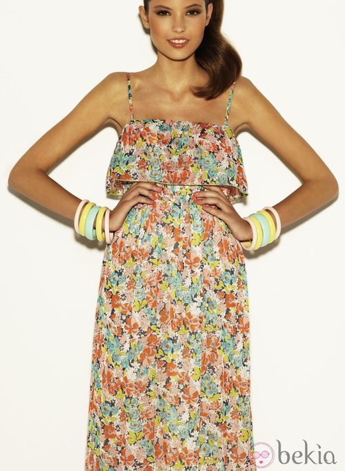 Maxivesido con estampado floral de la colección verano 2012 de Suiteblanco