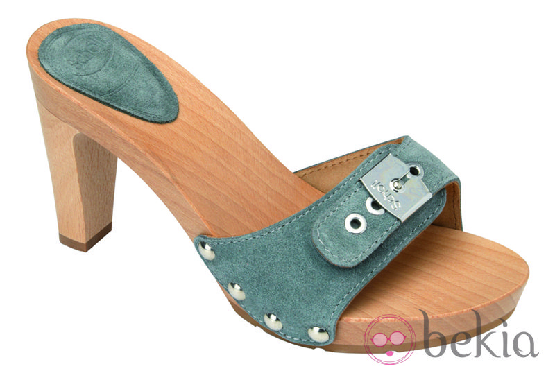 Sandalia gris de madera de la nueva colección de Scholl para este verano 2012