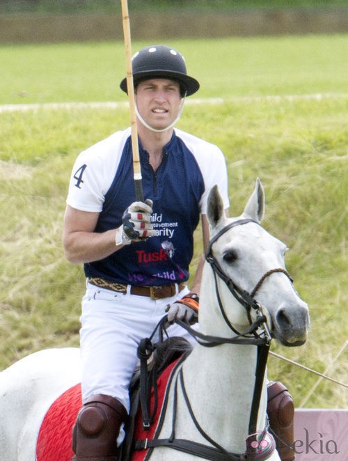 El look del Príncipe Guillermo de Inglaterra para jugar al polo