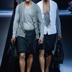 Emporio Armani apuesta por los complementos en la Semana de la Moda masculina de Milán