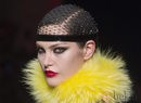 Intensos labios rojos de Jean Paul Gaultier en la Pasarela de la Alta Costura de París otoño/invierno 2012/2013