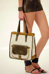 Bolso en tonos blancos de la nueva colección de Longchamp para este verano 2012