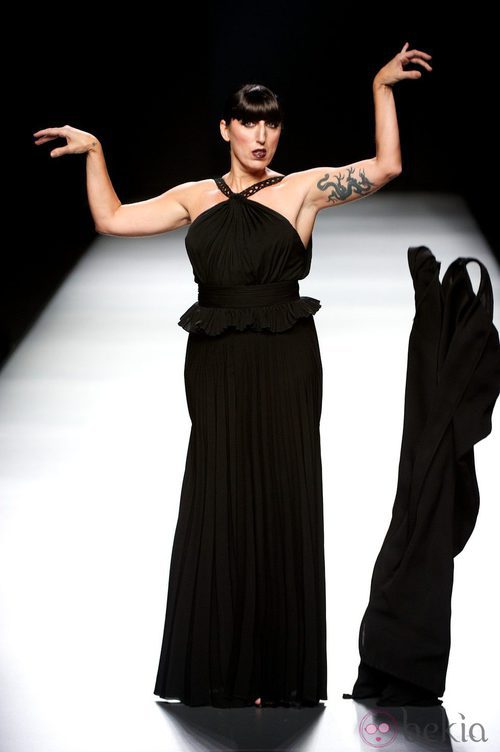 Rossy de Palma en el desfile de la colección primavera-verano 2013 de Juanjo Oliva