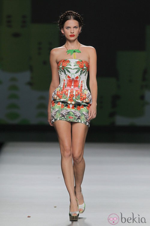 Vestido corsé estampado de Maya Hansen, colección primavera-verano 2013