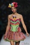 Corsé con abalorios de colores de Maya Hansen, colección primavera-verano 2013