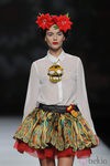 Falda evasé con estampado religioso de Maya Hansen, colección primavera-verano 2013