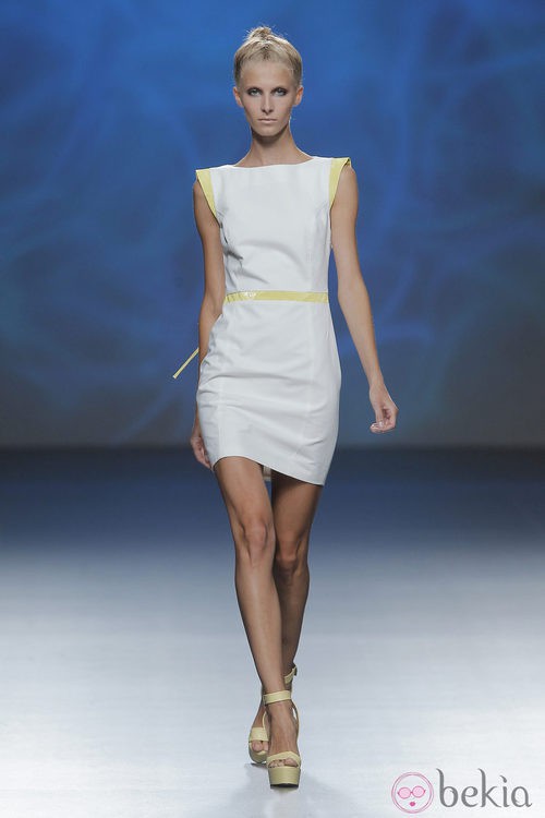 Vestido de Sara Coleman, colección primavera/verano 2013