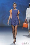 Vestido violeta de Sara Coleman, colección primavera/verano 2013