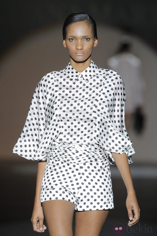 Short de lunares de Juana Martín, colección primavera/verano 2013