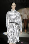 Vestido de lunares de Juana Martín, colección primavera/verano 2013