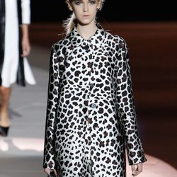 Abrigo animal print de Marc Jacobs primavera/verano 2013