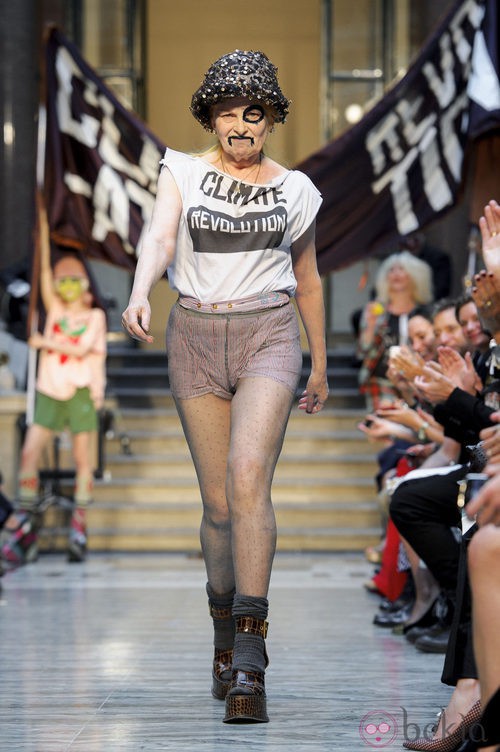 Vivianne Westwood revoluciona la Semana de la Moda de Londres