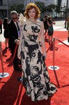 Christina Hendricks no acierta sobre la alfombra roja de los Emmy Creativos 2012