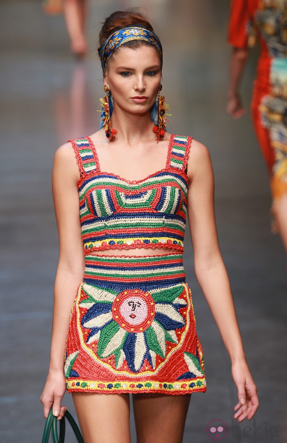 Estampados multicolor en el desfile de Dolce & Gabbana en la Semana de la Moda de Milán 2013