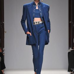 Conjunto vaquero de Balmain en la Semana de la Moda primavera/verano 2013