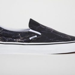 Zapatilla 'slip' negra con destellos de la colección Vans x Kenzo parte III