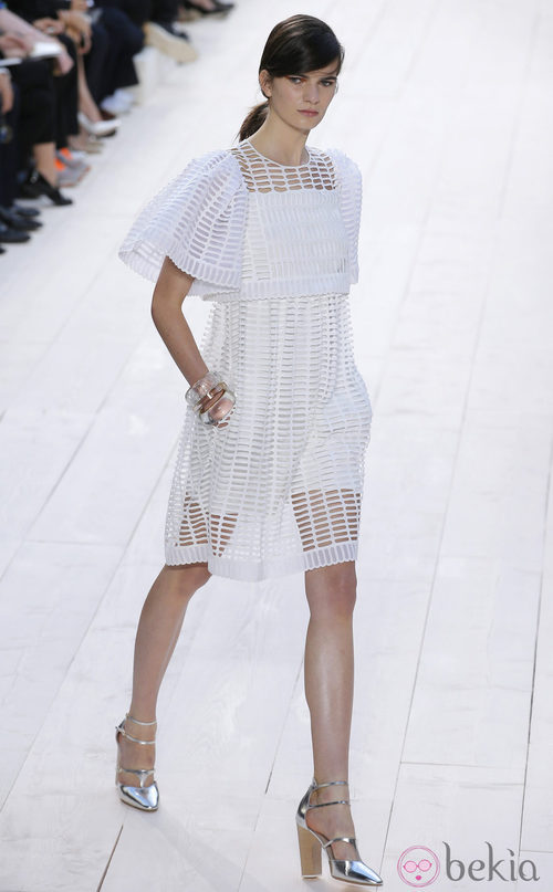 Conjunto troquelado en color blanco de Chloé primavera/verano 2013