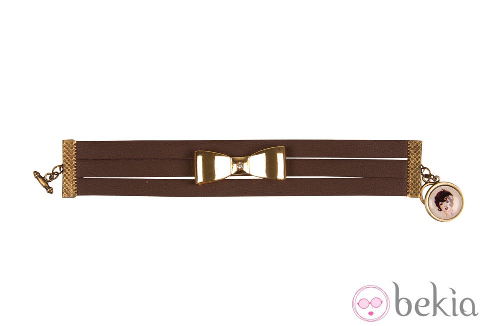 Pulsera de cuero con detalles dorados de Dolores Promesas otoño/invierno 2012/2013