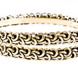 Pulsera dorada de Alex and Ani