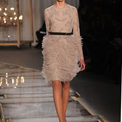 Transparencias y plumas de Jason Wu, otoño/invierno de 2011
