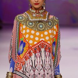Traje multicultural de David Jones, primavera/verano 2012
