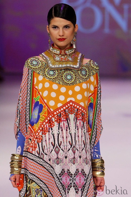 Traje multicultural de David Jones, primavera/verano 2012
