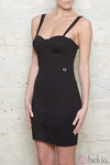 Vestido con escote corazón de Amy Winehouse para Fred Perry
