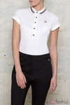 Polo blanco de Amy Winehouse para Fred Perry