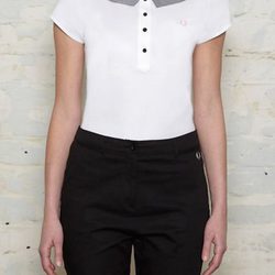 Camiseta con escote barco de Amy Winehouse para Fred Perry