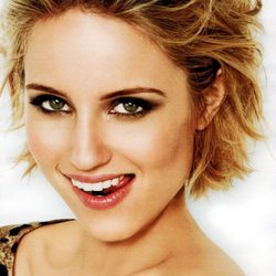 El lado más sexy de Dianna Agron en Cosmopolitan USA
