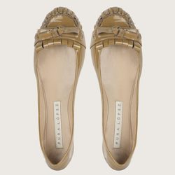 Bailarinas camel de Pura López, colección otoño/invierno 2011