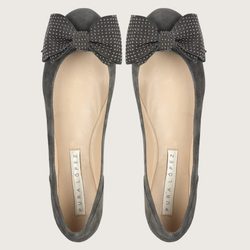 Bailarinas grises de Pura López, colección otoño/invierno 2011