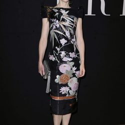 Cate Blanchett de Armani Privé en un desfile del diseñador